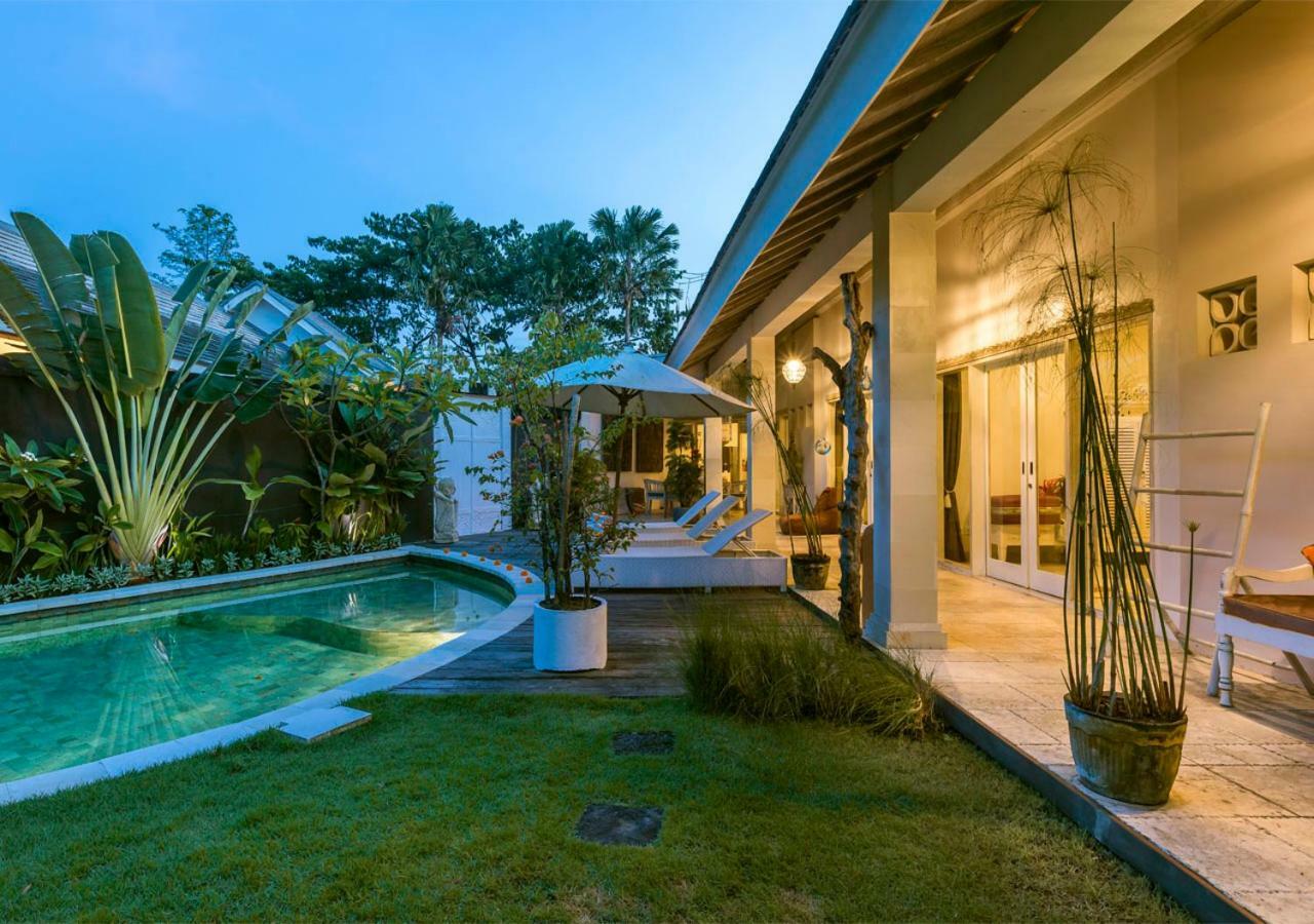 Villa Armani Seminyak Extérieur photo